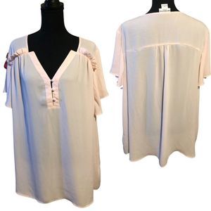 Liz Claiborne Size 2X Short  Sleeve Soft Pink Blouse